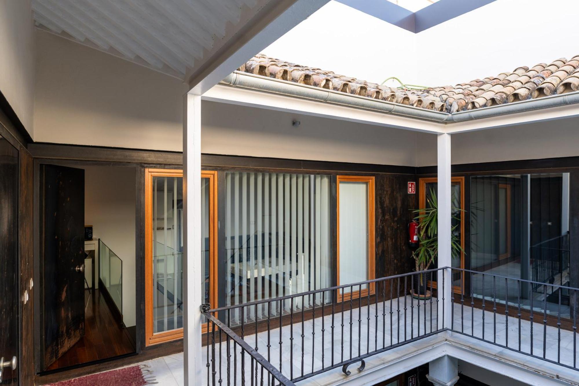 Moderno Y Tranquilo En El Centro Apartment Seville Ngoại thất bức ảnh